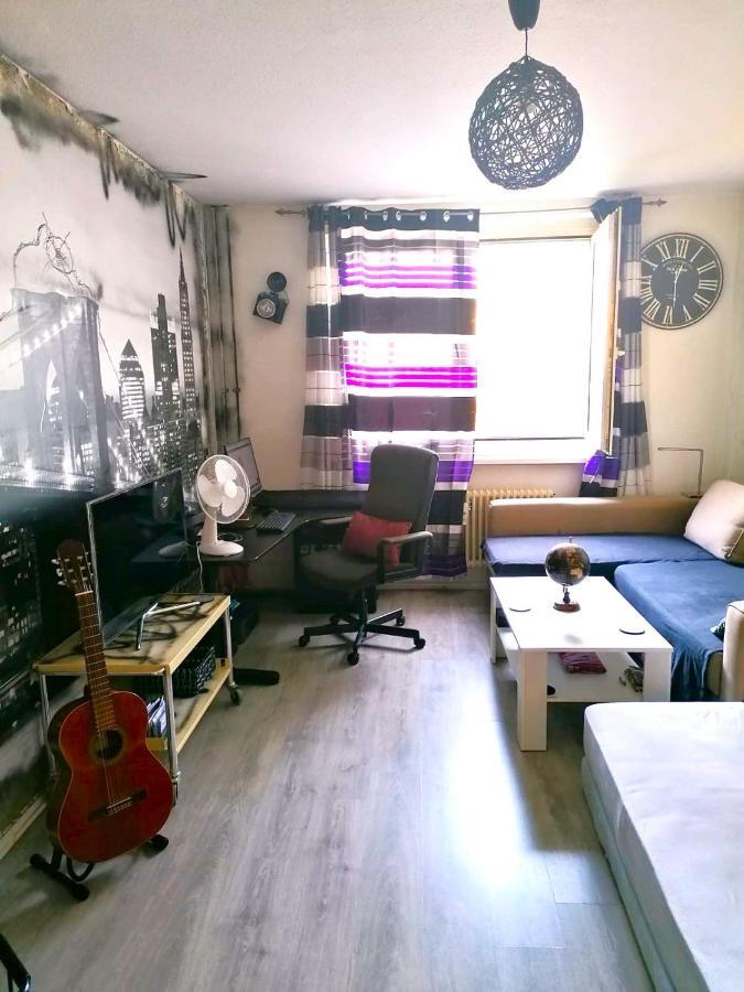 Trendy Cool And Cozy Big Room In A Green Area 12 Min Near From The Center Берлин Екстериор снимка